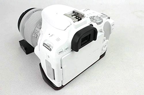 Canon EOS Kiss X9 ボトム ハーフ ボディケース 高級合皮レザー クリーニングクロス付き キャノン イオス キス 191_1 (ブラック)