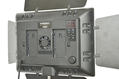 Yongnuo YN-900 LEDビデオライト900球のLEDを搭載 カメラ&ビデオカメラ用 (AC電源アダプター付き, 5500Kのみ)