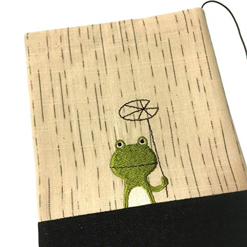 DON HIRANO ドン・ヒラノ - ぬくもりの里山刺繍ブックカバー #雨がえる〈ベージュ〉文庫判